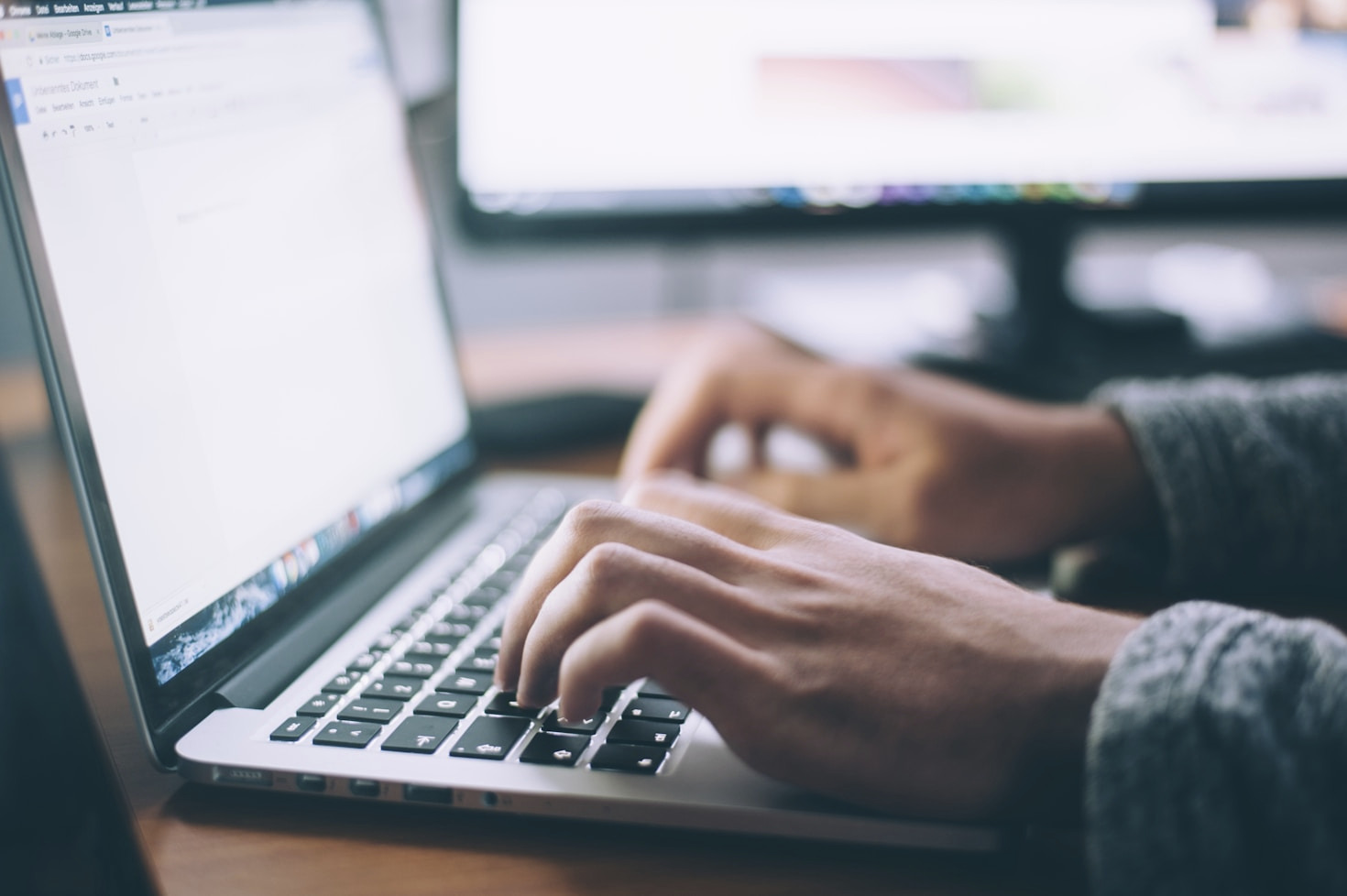 Exploring the Benefits of Tailored Web Services